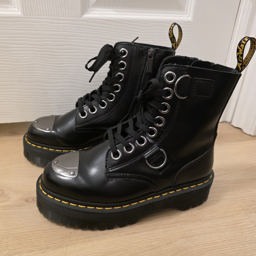 Dr. Martens Women's Black Leather Jadon Toe Gaurd Platform Lace Up Boots Size 7 - Picture 6 of 11